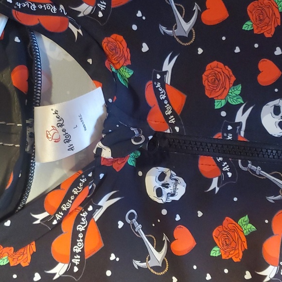 As Rose Rich Swimsuit size L - Picture 2 of 6